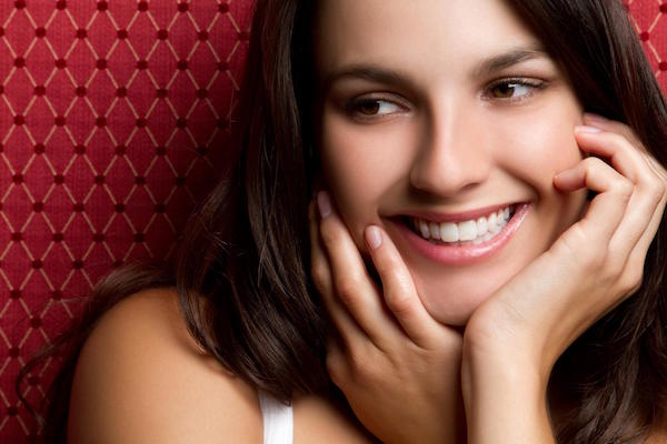 7 Great Ways to Improve Your Smile and Confidence