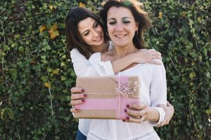 Mayfield Dentist Tips Top 5 Best Gifts Ideas for Moms